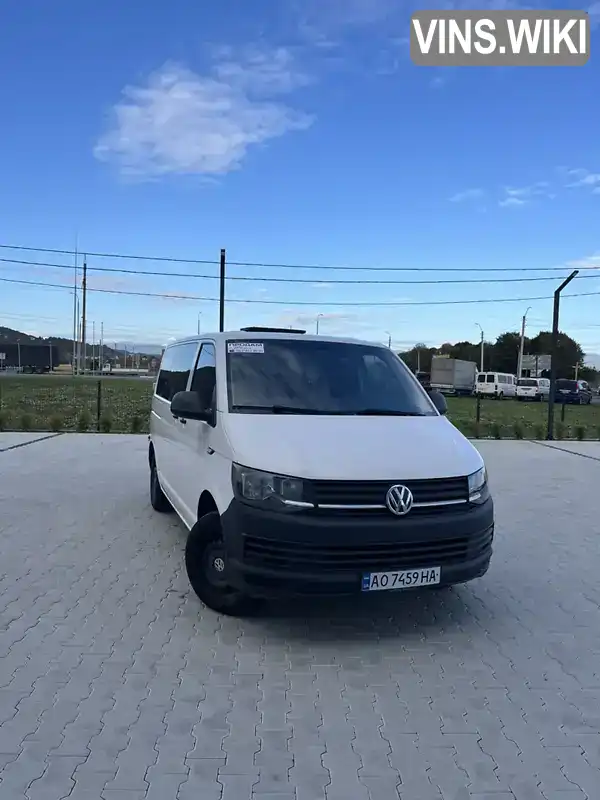 Мінівен Volkswagen Transporter 2016 1.97 л. Ручна / Механіка обл. Закарпатська, Хуст - Фото 1/21