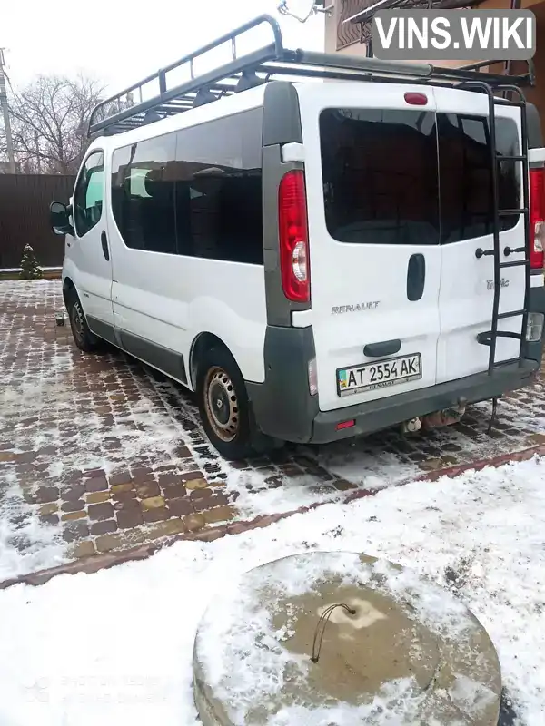 Минивэн Renault Trafic 2007 2 л. Ручная / Механика обл. Ивано-Франковская, Ивано-Франковск - Фото 1/16