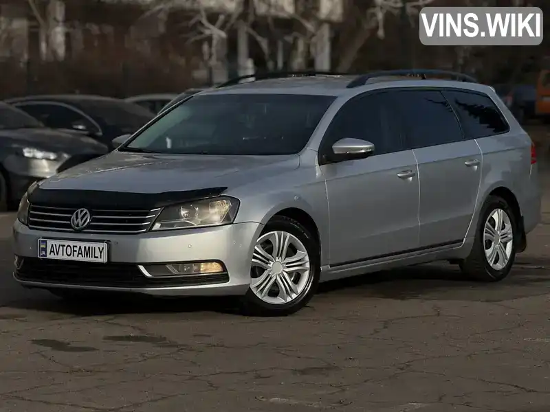 Универсал Volkswagen Passat 2011 2 л. Автомат обл. Киевская, Киев - Фото 1/21