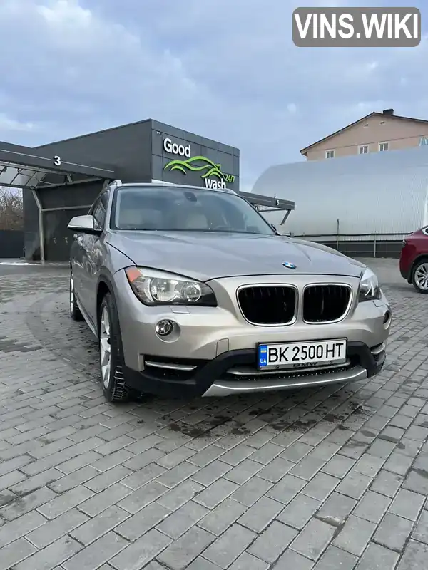 Внедорожник / Кроссовер BMW X1 2013 2 л. Автомат обл. Киевская, Киев - Фото 1/21