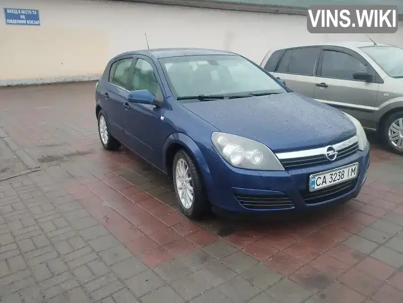 Хэтчбек Opel Astra 2004 1.6 л. Ручная / Механика обл. Черкасская, Черкассы - Фото 1/21