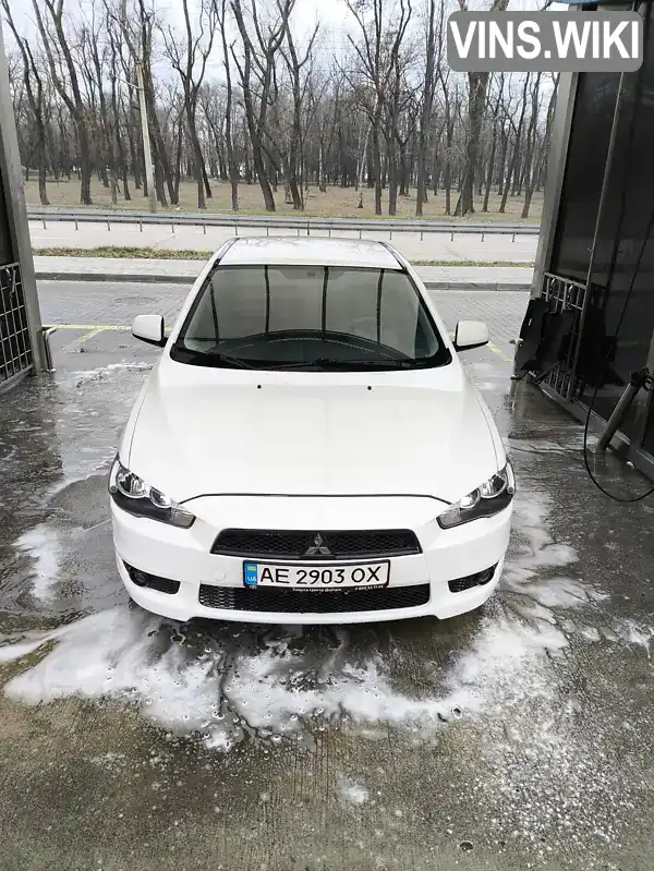 Седан Mitsubishi Lancer 2014 2 л. обл. Днепропетровская, Днепр (Днепропетровск) - Фото 1/11