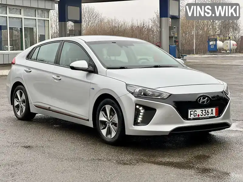 Хэтчбек Hyundai Ioniq 2018 null_content л. Автомат обл. Ровенская, Ровно - Фото 1/21