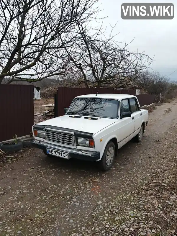 Седан ВАЗ / Lada 2107 1993 1.5 л. Ручная / Механика обл. Черкасская, Умань - Фото 1/4