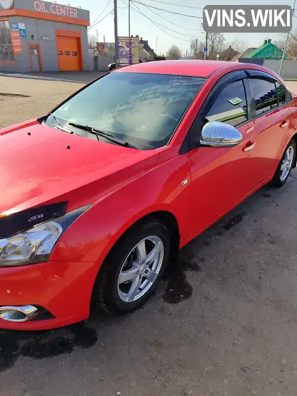 Седан Chevrolet Cruze 2010 1.8 л. Ручная / Механика обл. Харьковская, Харьков - Фото 1/10