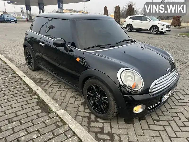 Купе MINI Coupe 2012 1.6 л. Ручна / Механіка обл. Закарпатська, Мукачево - Фото 1/13