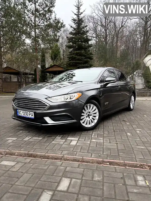 Седан Ford Fusion 2016 2 л. Автомат обл. Львівська, Дрогобич - Фото 1/21