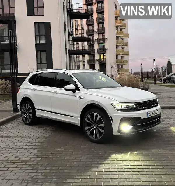 Позашляховик / Кросовер Volkswagen Tiguan 2018 1.98 л. Автомат обл. Київська, location.city.bilohorodka - Фото 1/21