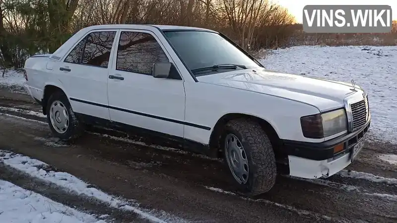 Седан Mercedes-Benz 190 1983 2 л. Ручная / Механика обл. Ровенская, Дубно - Фото 1/9