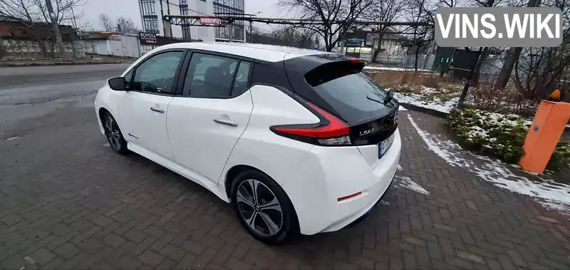 SJNFAAZE1U0026090 Nissan Leaf 2018 Хетчбек  Фото 4