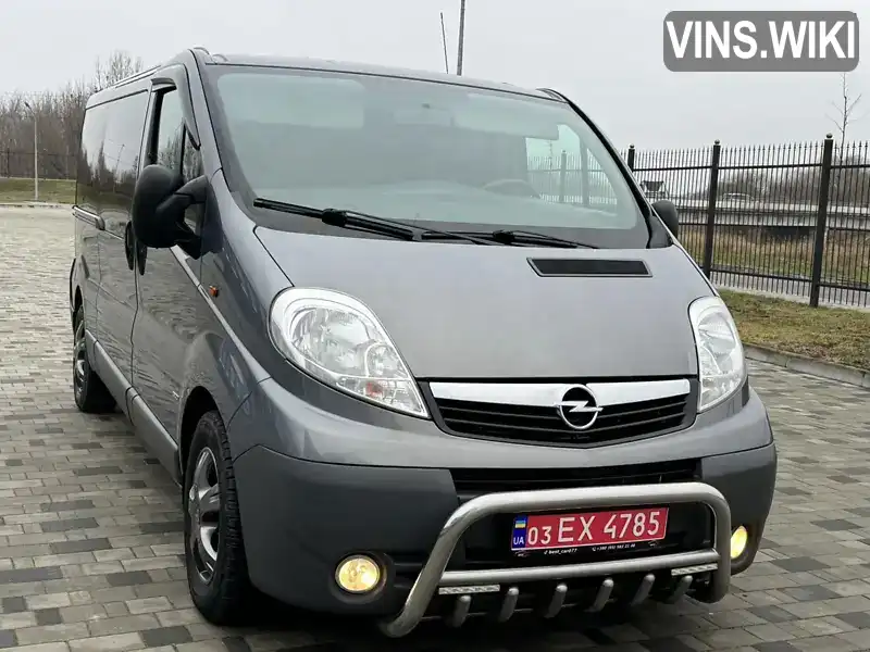 Минивэн Opel Vivaro 2013 2 л. Ручная / Механика обл. Львовская, Львов - Фото 1/21