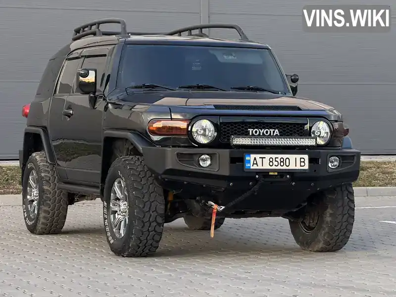 Внедорожник / Кроссовер Toyota FJ Cruiser 2008 3.99 л. Автомат обл. Ивано-Франковская, Верховина - Фото 1/21