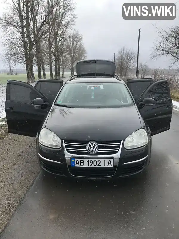 Универсал Volkswagen Golf 2008 1.6 л. Ручная / Механика обл. Винницкая, Мурованные Куриловцы - Фото 1/21