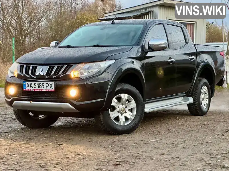 Пикап Mitsubishi L 200 2017 2.4 л. Ручная / Механика обл. Львовская, Стрый - Фото 1/21