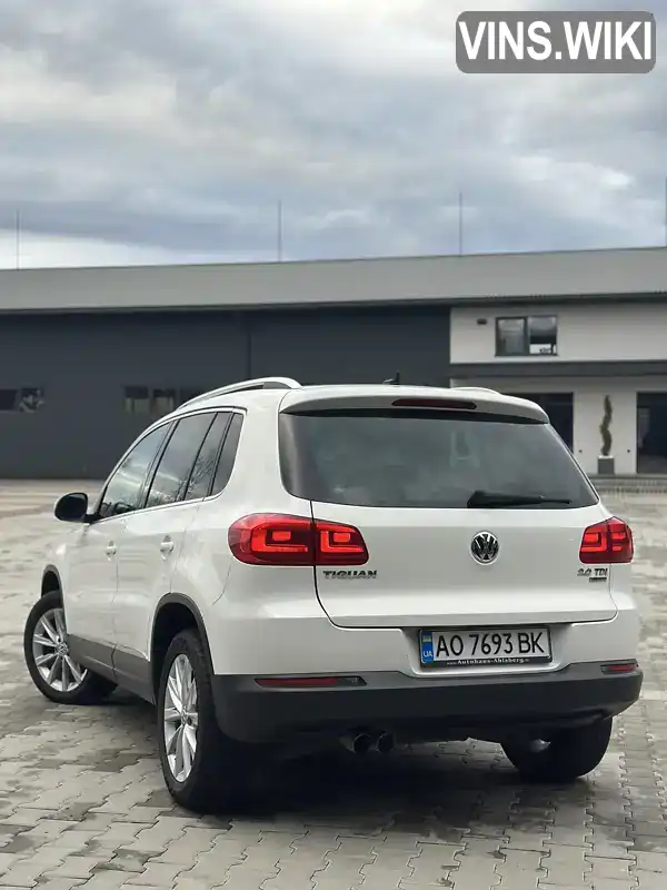 Позашляховик / Кросовер Volkswagen Tiguan 2012 1.97 л. Ручна / Механіка обл. Закарпатська, Іршава - Фото 1/16