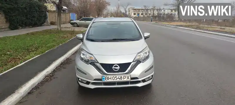 Хэтчбек Nissan Versa Note 2017 1.6 л. Вариатор обл. Одесская, Белгород-Днестровский - Фото 1/13