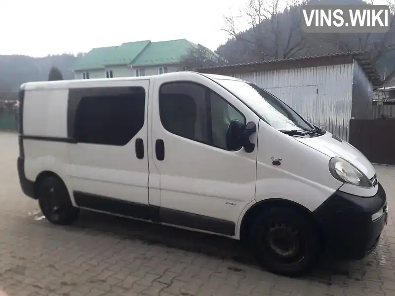 W0LF7ABA52V607576 Opel Vivaro 2002 Мінівен 1.9 л. Фото 2