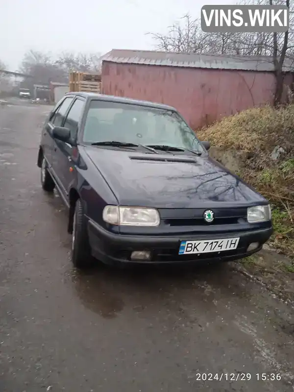 Хэтчбек Skoda Felicia 1995 1.3 л. обл. Ровенская, Ровно - Фото 1/10