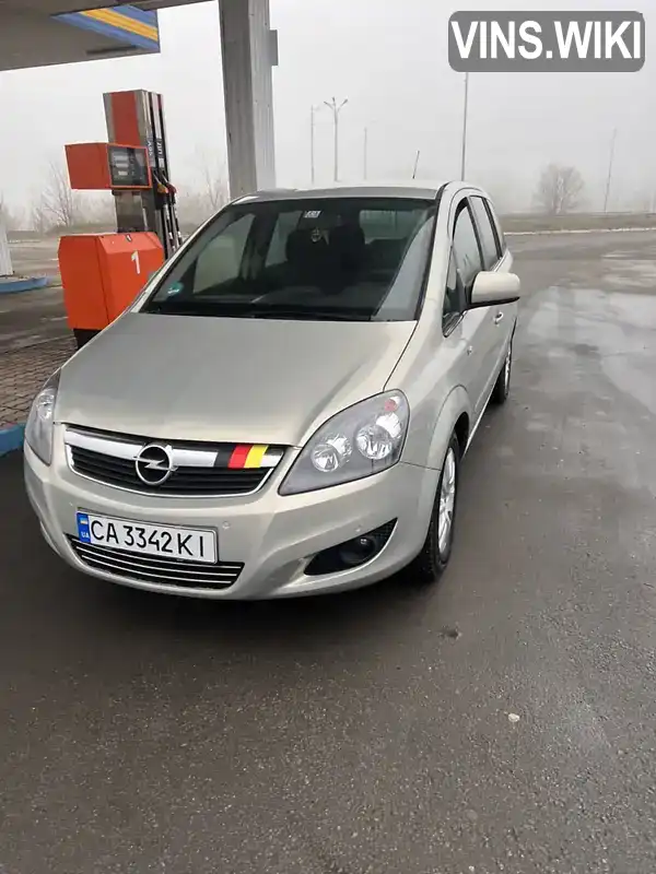 Минивэн Opel Zafira 2011 1.8 л. Ручная / Механика обл. Черкасская, Умань - Фото 1/21