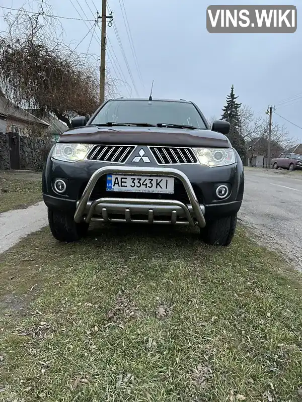 Позашляховик / Кросовер Mitsubishi Pajero Sport 2010 2.5 л. Ручна / Механіка обл. Дніпропетровська, Дніпро (Дніпропетровськ) - Фото 1/21