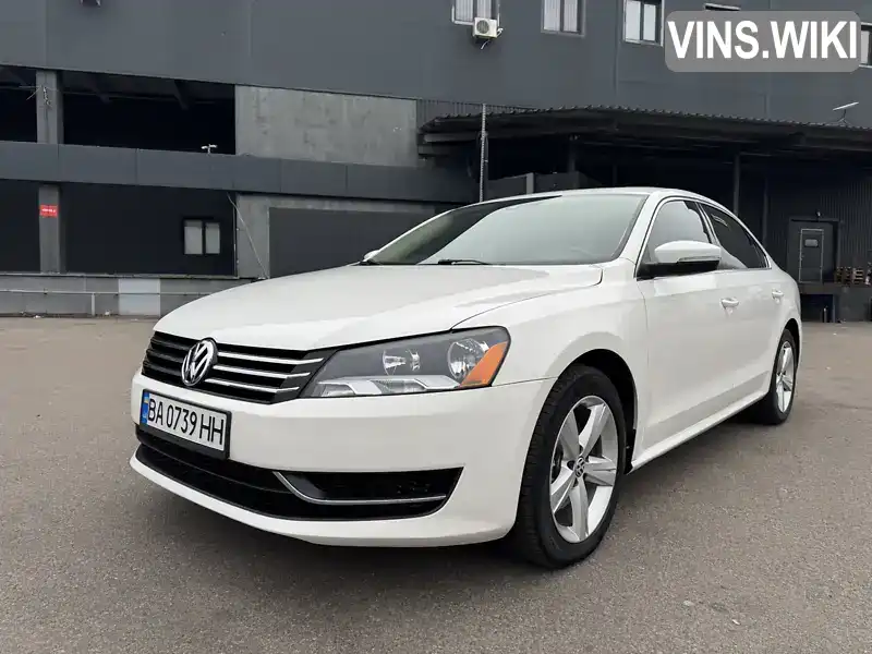 Седан Volkswagen Passat 2012 1.97 л. Автомат обл. Кировоградская, Александрия - Фото 1/21