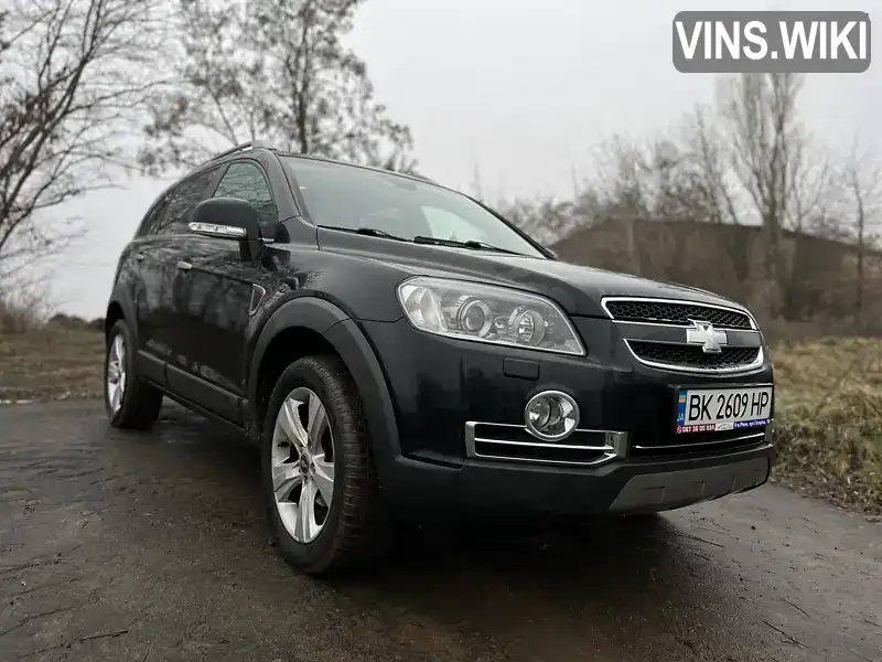 Внедорожник / Кроссовер Chevrolet Captiva 2010 1.99 л. Автомат обл. Ровенская, Ровно - Фото 1/21