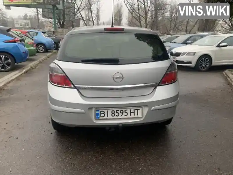 W0L0AHL48D2046766 Opel Astra 2013 Хетчбек 1.6 л. Фото 3