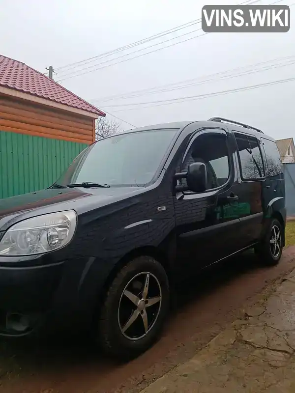 Мінівен Fiat Doblo 2010 1.4 л. Ручна / Механіка обл. Чернігівська, Прилуки - Фото 1/12