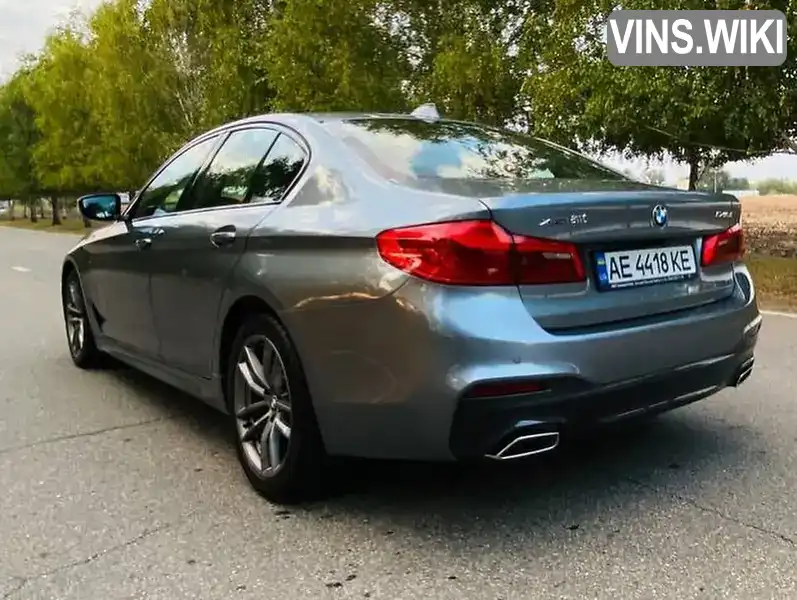 WBAJB51050WC73216 BMW 5 Series 2018 Седан 3 л. Фото 5