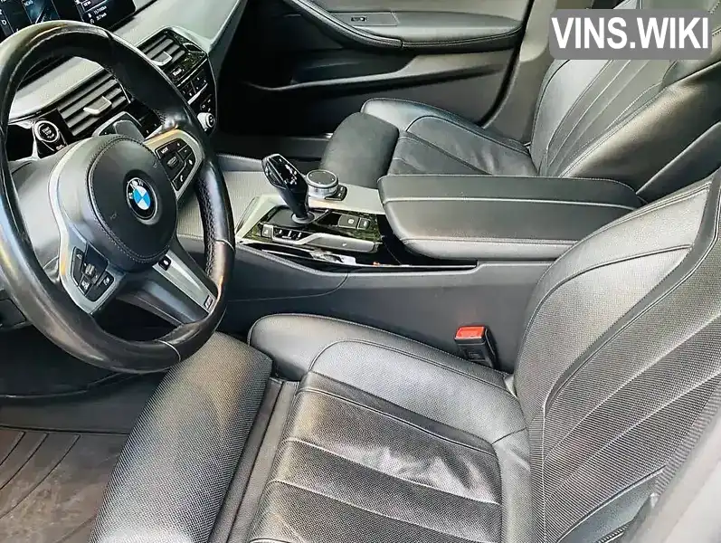 WBAJB51050WC73216 BMW 5 Series 2018 Седан 3 л. Фото 6