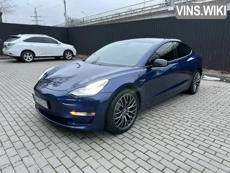 Седан Tesla Model 3 2020 null_content л. обл. Киевская, Бровары - Фото 1/21