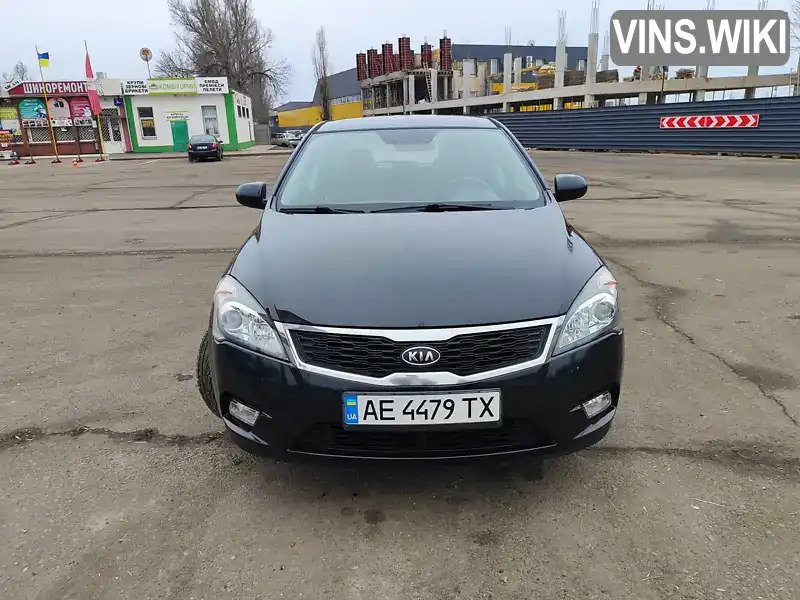 Универсал Kia Ceed 2010 1.4 л. Ручная / Механика обл. Днепропетровская, Кривой Рог - Фото 1/19