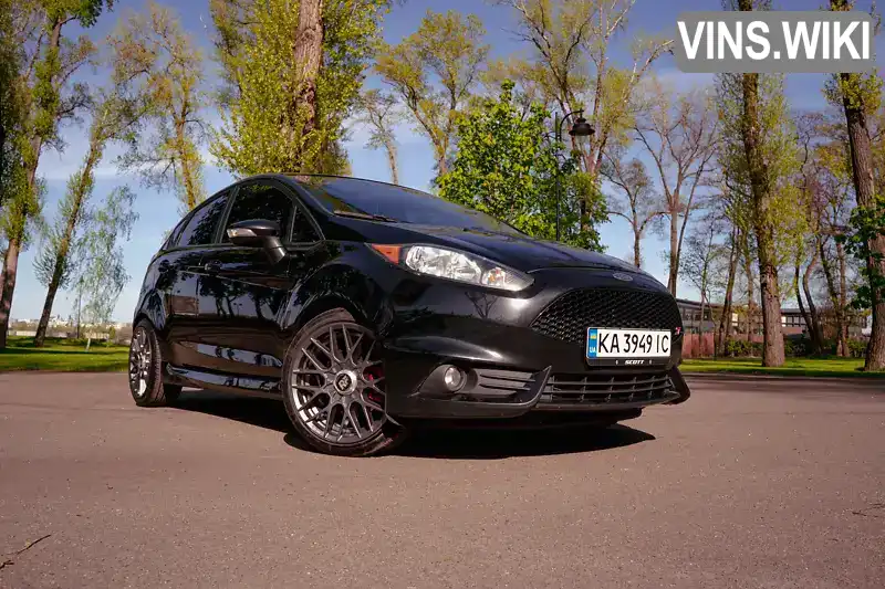 Хетчбек Ford Fiesta 2015 1.6 л. Ручна / Механіка обл. Івано-Франківська, Івано-Франківськ - Фото 1/11