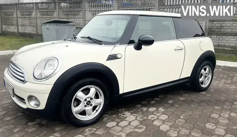 Хэтчбек MINI Hatch 2008 1.4 л. Ручная / Механика обл. Ровенская, Костополь - Фото 1/21