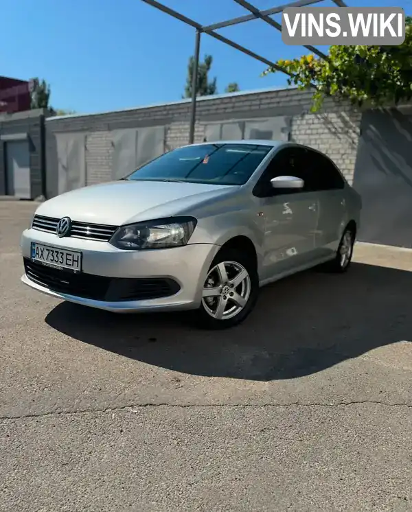 Седан Volkswagen Polo 2011 1.6 л. Автомат обл. Харківська, Харків - Фото 1/9