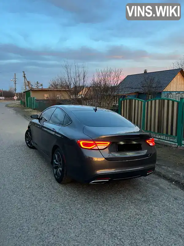 Седан Chrysler 200 2015 2.4 л. Автомат обл. Львовская, Львов - Фото 1/15