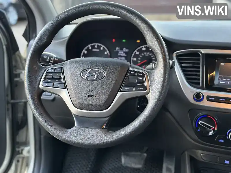 3KPC24A30JE020667 Hyundai Accent 2018 Седан 1.59 л. Фото 9