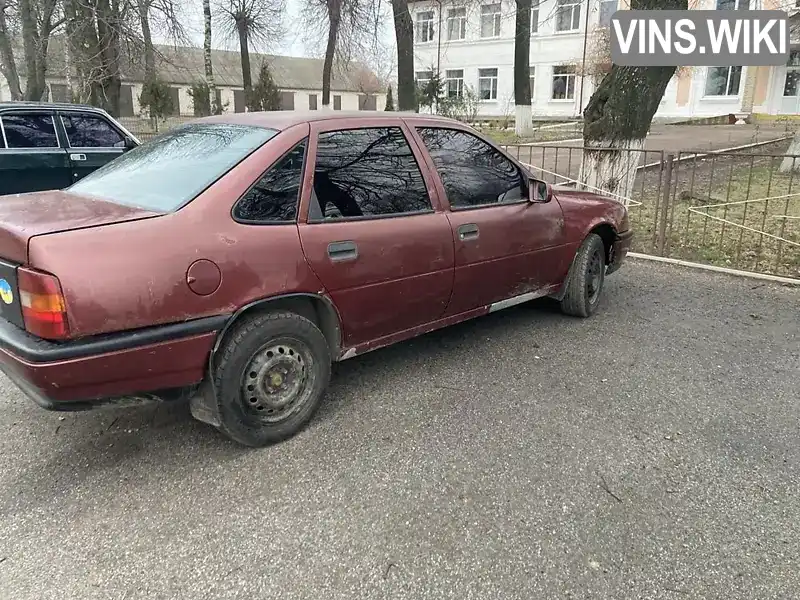 Седан Opel Vectra 1991 null_content л. Ручная / Механика обл. Черкасская, Черкассы - Фото 1/5