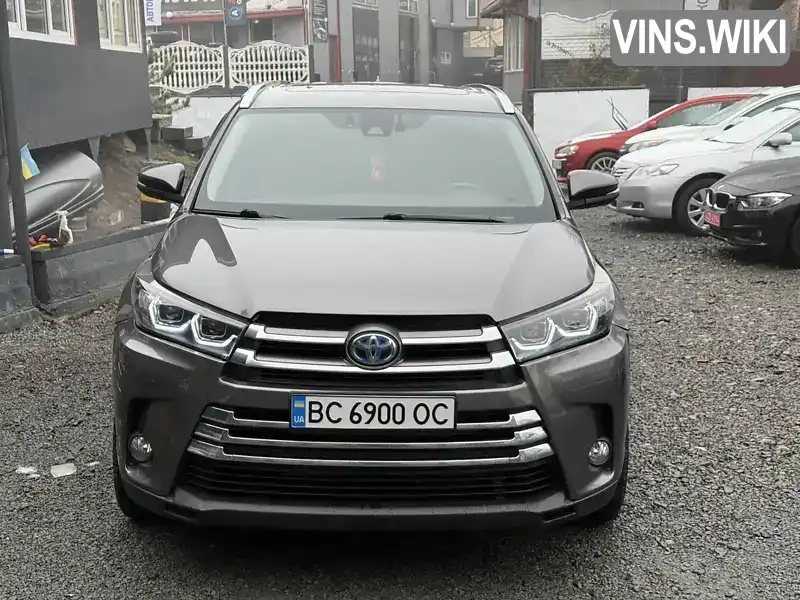 Позашляховик / Кросовер Toyota Highlander 2017 3.46 л. Автомат обл. Львівська, Мостиська - Фото 1/21