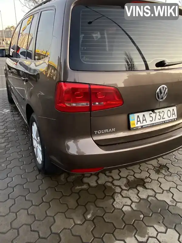 WVGZZZ1TZEW011688 Volkswagen Touran 2013 Мінівен 1.97 л. Фото 4