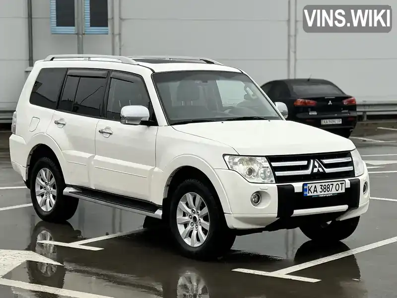 Позашляховик / Кросовер Mitsubishi Pajero Wagon 2011 3.2 л. Автомат обл. Київська, Київ - Фото 1/21