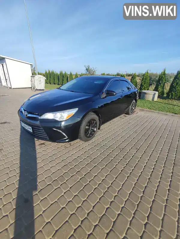 Седан Toyota Camry 2017 2.49 л. Автомат обл. Львовская, Городок - Фото 1/12