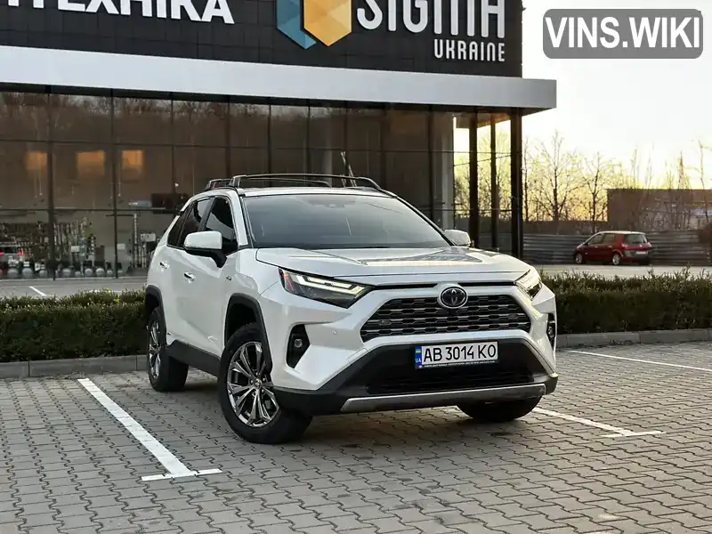 Внедорожник / Кроссовер Toyota RAV4 2022 2.49 л. Вариатор обл. Винницкая, Винница - Фото 1/21