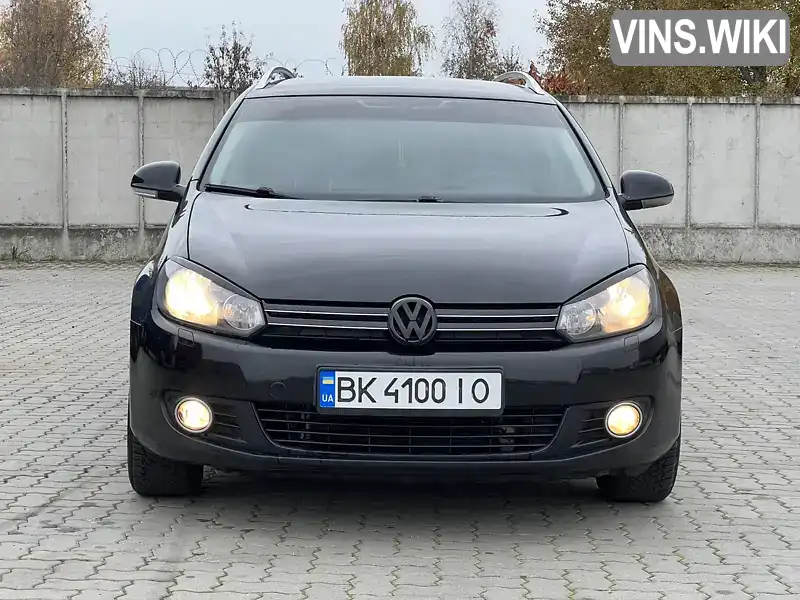 Универсал Volkswagen Golf 2011 1.6 л. Автомат обл. Ровенская, Сарны - Фото 1/21