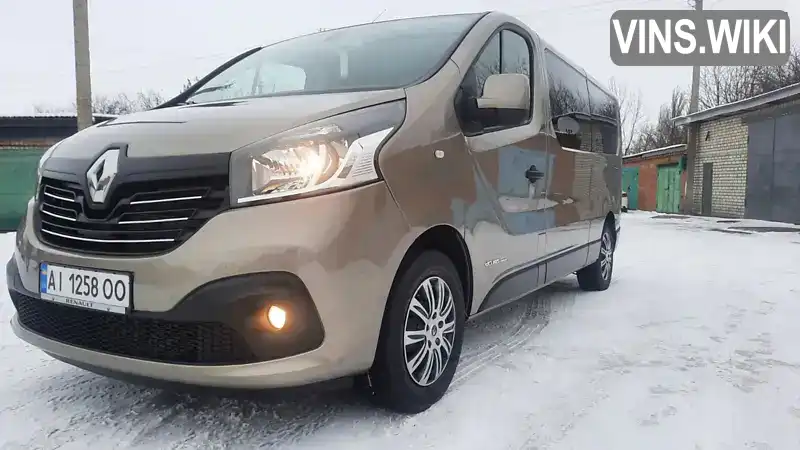 Минивэн Renault Trafic 2017 1.6 л. обл. Черновицкая, Черновцы - Фото 1/21