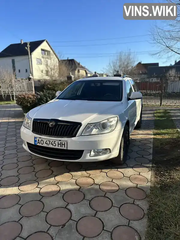 Универсал Skoda Octavia 2011 2.01 л. Ручная / Механика обл. Закарпатская, Хуст - Фото 1/12