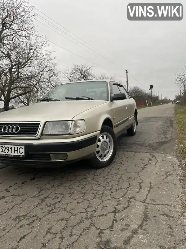 Седан Audi 100 1991 2.31 л. Ручная / Механика обл. Ровенская, Ровно - Фото 1/4