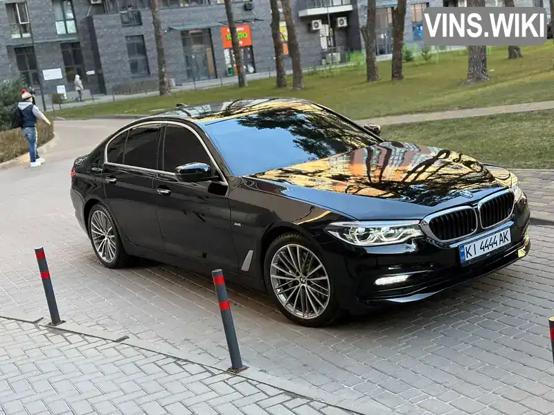 WBAJD11000B197069 BMW 5 Series 2018 Седан 3 л. Фото 2