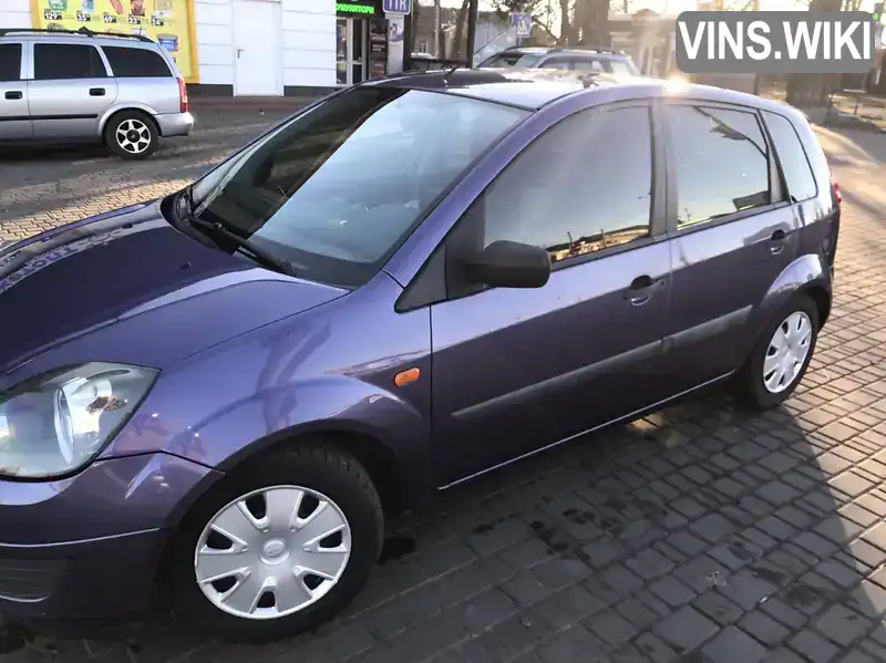 Хэтчбек Ford Fiesta 2006 1.3 л. Ручная / Механика обл. Полтавская, Кременчуг - Фото 1/10