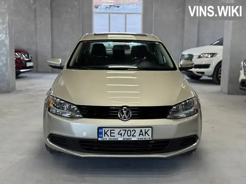 Седан Volkswagen Jetta 2012 2.48 л. Автомат обл. Днепропетровская, Каменское (Днепродзержинск) - Фото 1/21